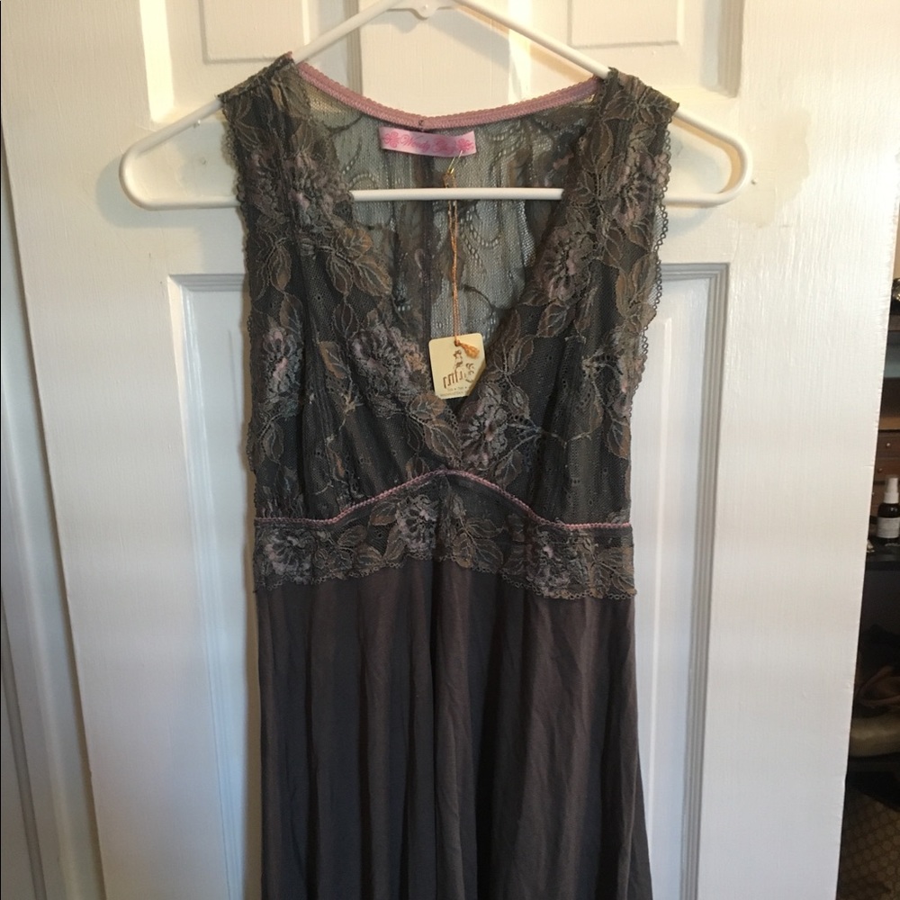 Wendy Glez nightgown/lingerie